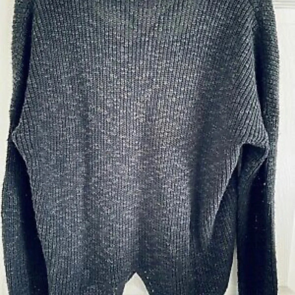 GUESS Los Angeles  Black Criss-Cross V-Neck Sweater - Picture 2 of 3